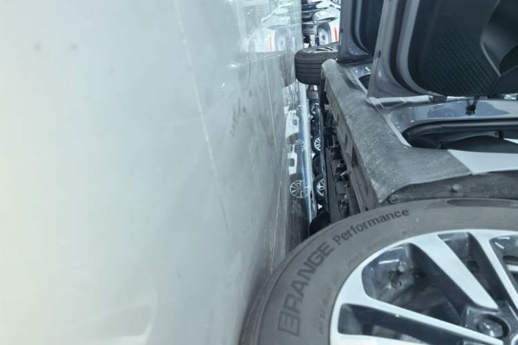 Used BYD Qin PLUS 2026 DM-i 210KM Progressive Model Left Side Sill