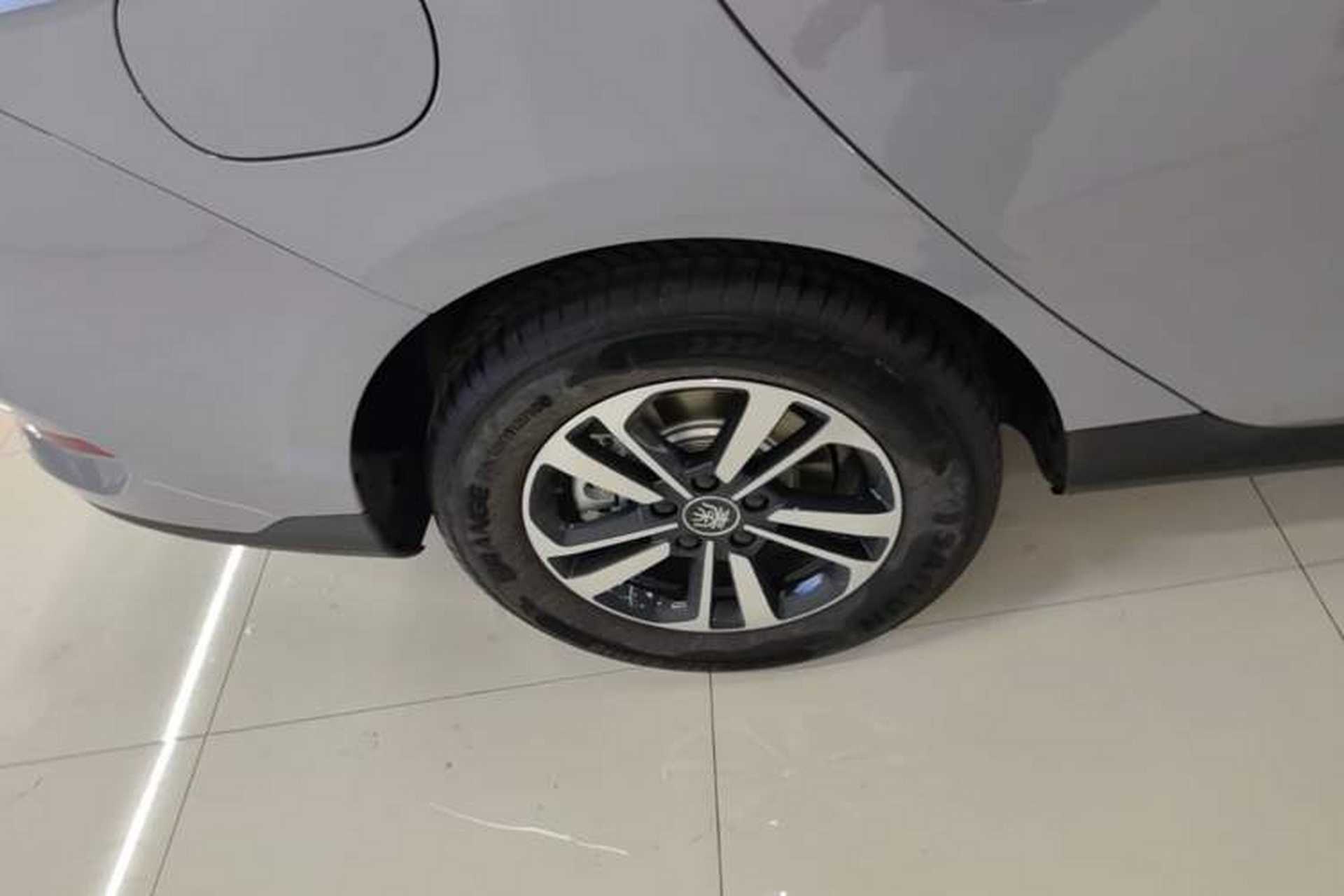 Used BYD Qin PLUS 2026 DM-i 210KM Progressive Model Right Rear Wheel Hub