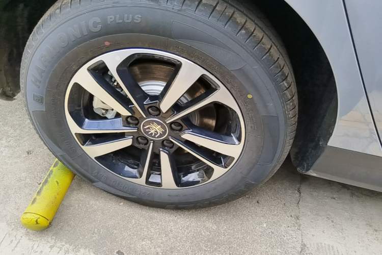 Used BYD Qin PLUS 2026 DM-i 210KM Progressive Model Right Rear Wheel Hub