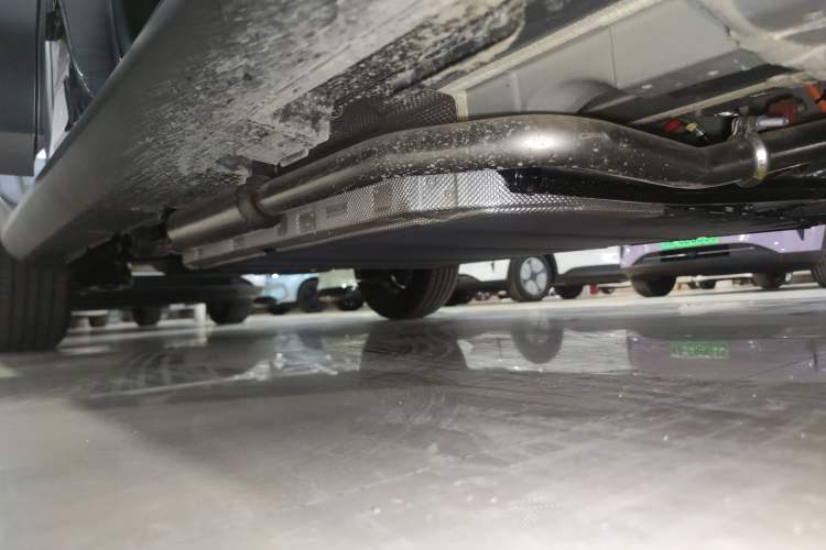 Used BYD Qin PLUS 2026 DM-i 128KM Progressive Model Right Side Sill