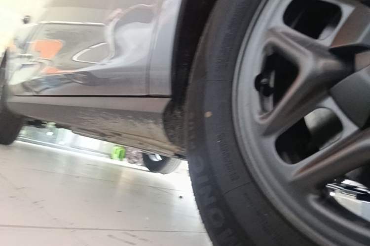 Used BYD Qin PLUS 2026 DM-i 128KM Progressive Model Right Side Sill