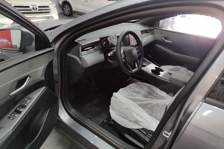 Used BYD Qin PLUS 2026 DM-i 128KM Progressive Model Driver Seat