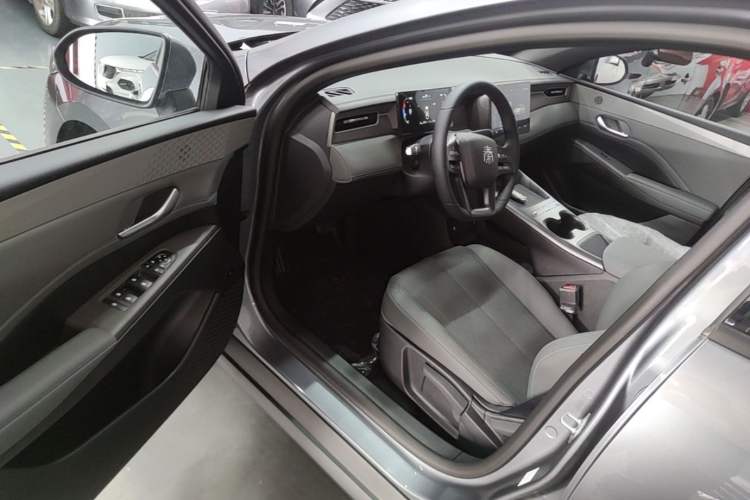 Used BYD Qin PLUS 2026 DM-i 128KM Progressive Model Driver Seat