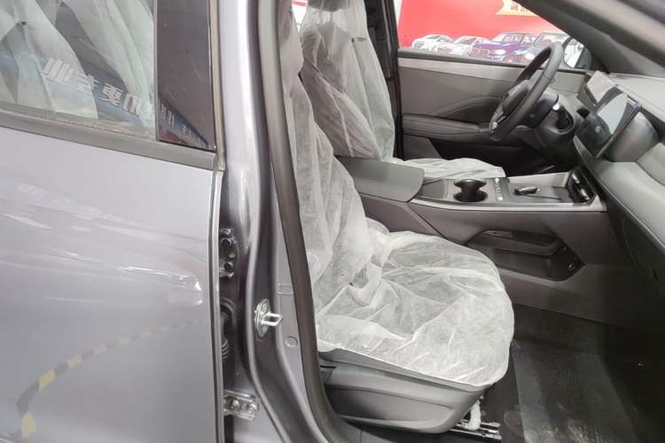 Used BYD Qin PLUS 2026 DM-i 128KM Progressive Model Right Front Seat