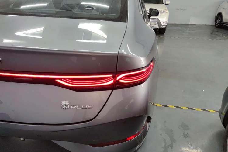 Used BYD Qin PLUS 2026 DM-i 128KM Progressive Model Right Rear Taillight