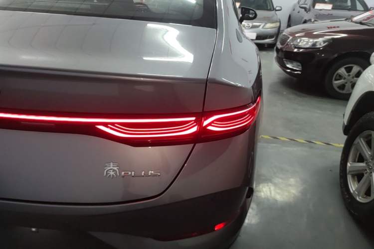 Used BYD Qin PLUS 2026 DM-i 128KM Progressive Model Right Rear Taillight