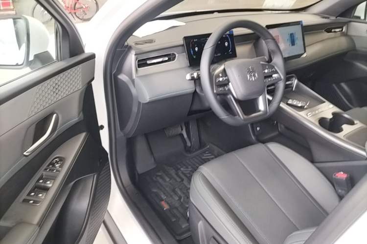 Used BYD Qin PLUS 2026 DM-i 128KM Progressive Model Driver Seat
