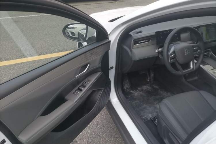 Used BYD Qin PLUS 2026 DM-i 128KM Progressive Model Driver Seat