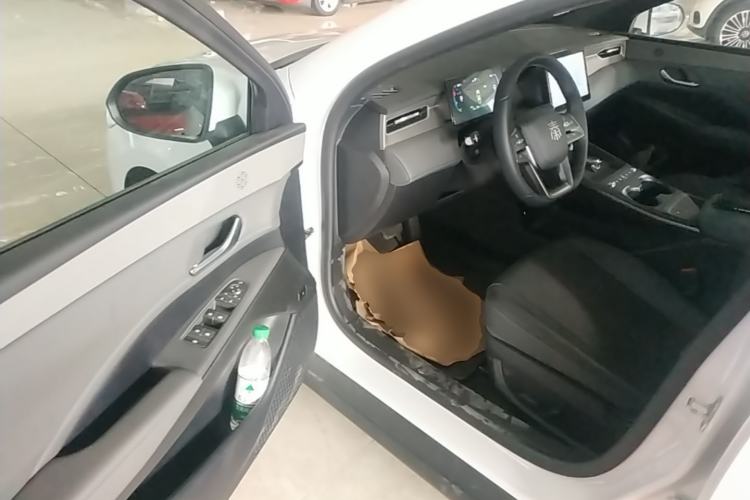 Used BYD Qin PLUS 2026 DM-i 210KM Progressive Model Driver Seat