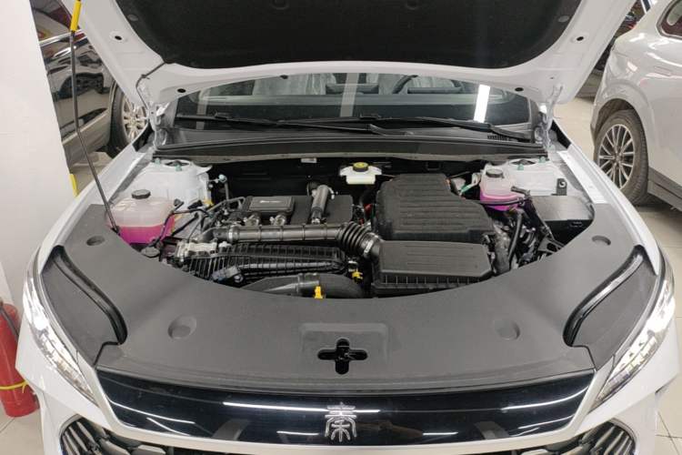 Used BYD Qin PLUS 2026 DM-i 128KM Progressive Model Engine Bay