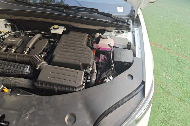 Used BYD Qin PLUS 2026 Model DM-i 210KM Beyond Version Engine Bay Left