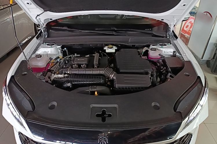 Used BYD Qin PLUS 2026 DM-i 128KM Progressive Model Engine Bay