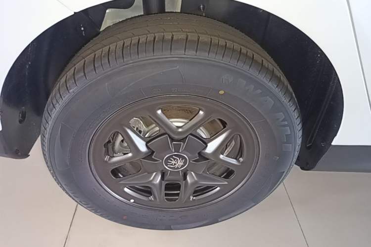 Used BYD Qin PLUS 2026 DM-i 128KM Progressive Model Exterior 2