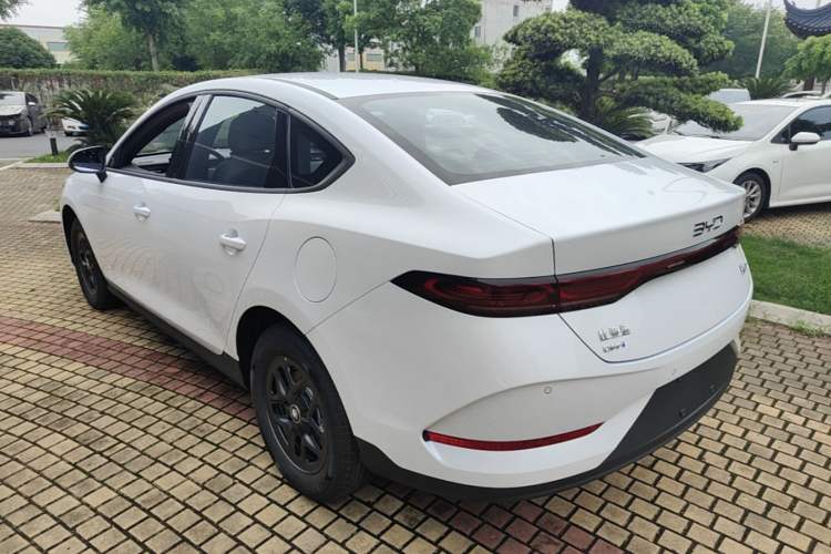 Used BYD Qin PLUS 2026 DM-i 128KM Progressive Model Exterior 3