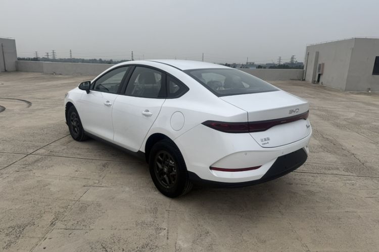 Used BYD Qin PLUS 2026 DM-i 128KM Progressive Model Exterior 3