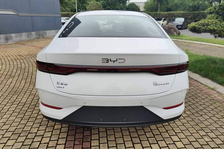 Used BYD Qin PLUS 2026 DM-i 128KM Progressive Model Exterior 4