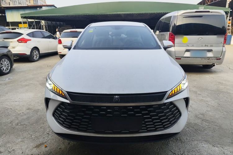 Used BYD Qin PLUS 2026 DM-i 128KM Progressive Model Front