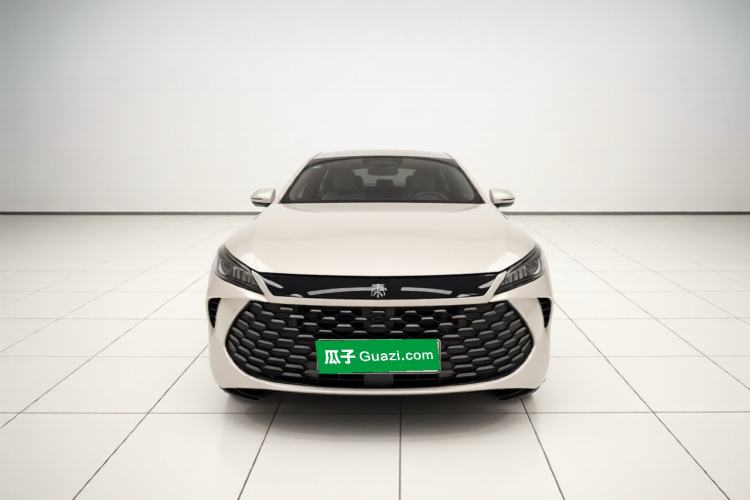 Used BYD Qin PLUS 2026 Model DM-i 210KM Beyond Version Front