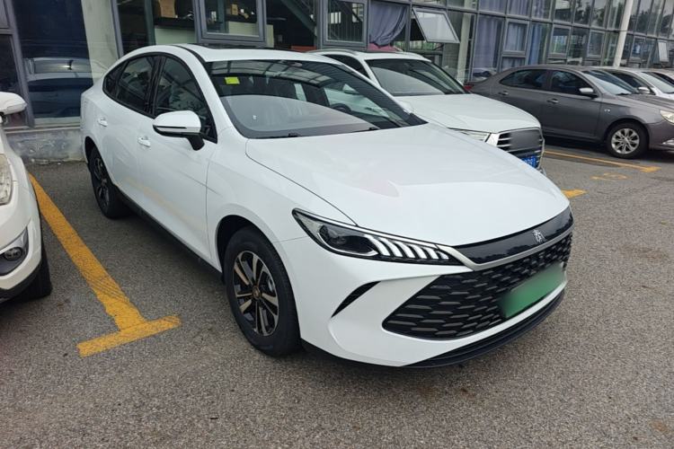 Used BYD Qin PLUS 2026 DM-i 210KM Progressive Model Front Right 45 Deg