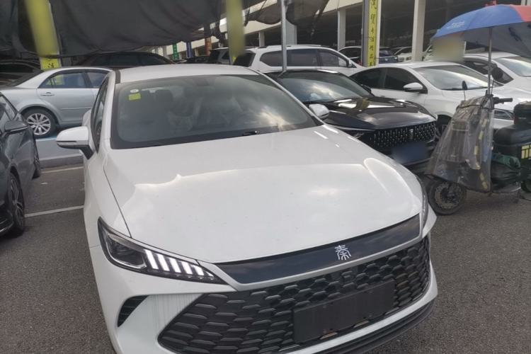 Used BYD Qin PLUS 2026 DM-i 128KM Progressive Model Front Right 45 Deg