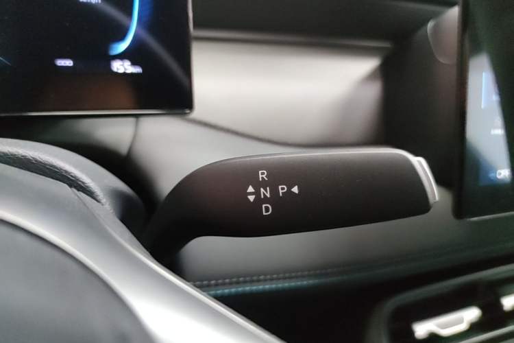 Used BYD Qin PLUS 2026 DM-i 128KM Progressive Model Gear Lever