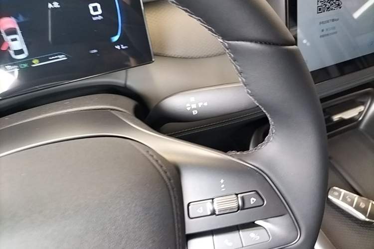 Used BYD Qin PLUS 2026 DM-i 128KM Progressive Model Gear Lever