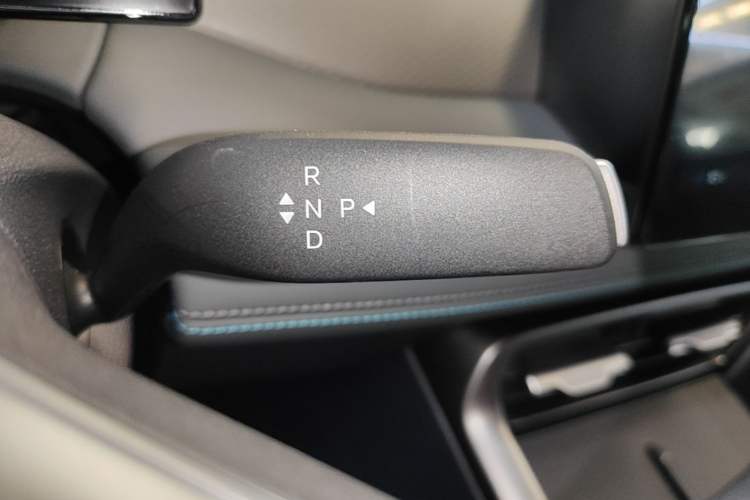 Used BYD Qin PLUS 2026 DM-i 128KM Progressive Model Gear Lever