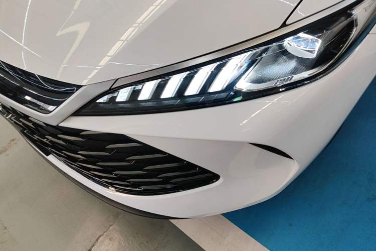 Used BYD Qin PLUS 2026 DM-i 128KM Progressive Model Left Front Headlight