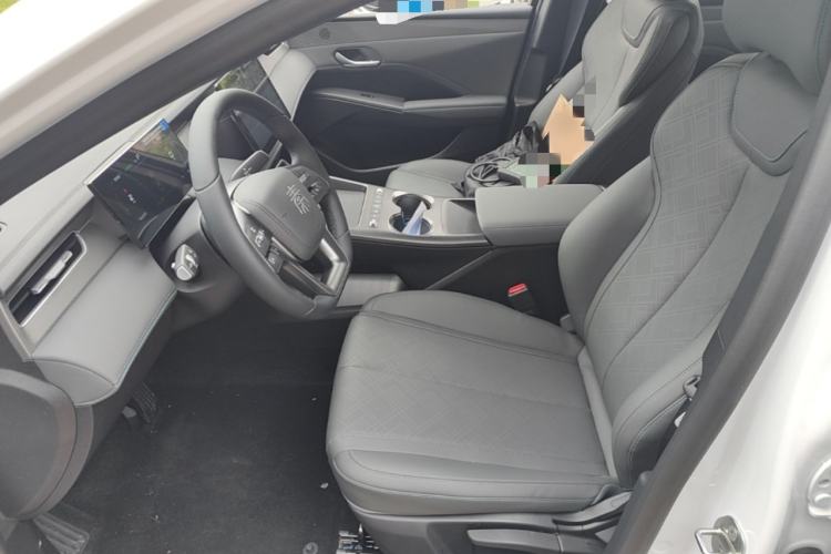 Used BYD Qin PLUS 2026 DM-i 128KM Progressive Model Left Front Seat