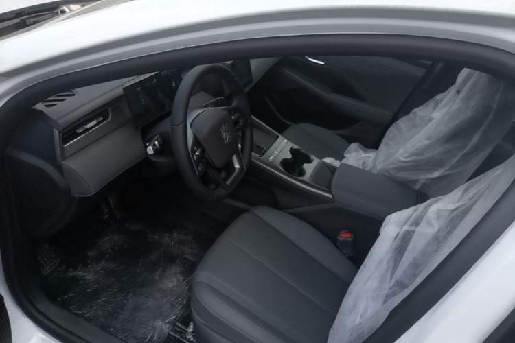 Used BYD Qin PLUS 2026 DM-i 128KM Progressive Model Left Front Seat