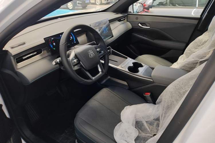 Used BYD Qin PLUS 2026 DM-i 128KM Progressive Model Left Front Seat