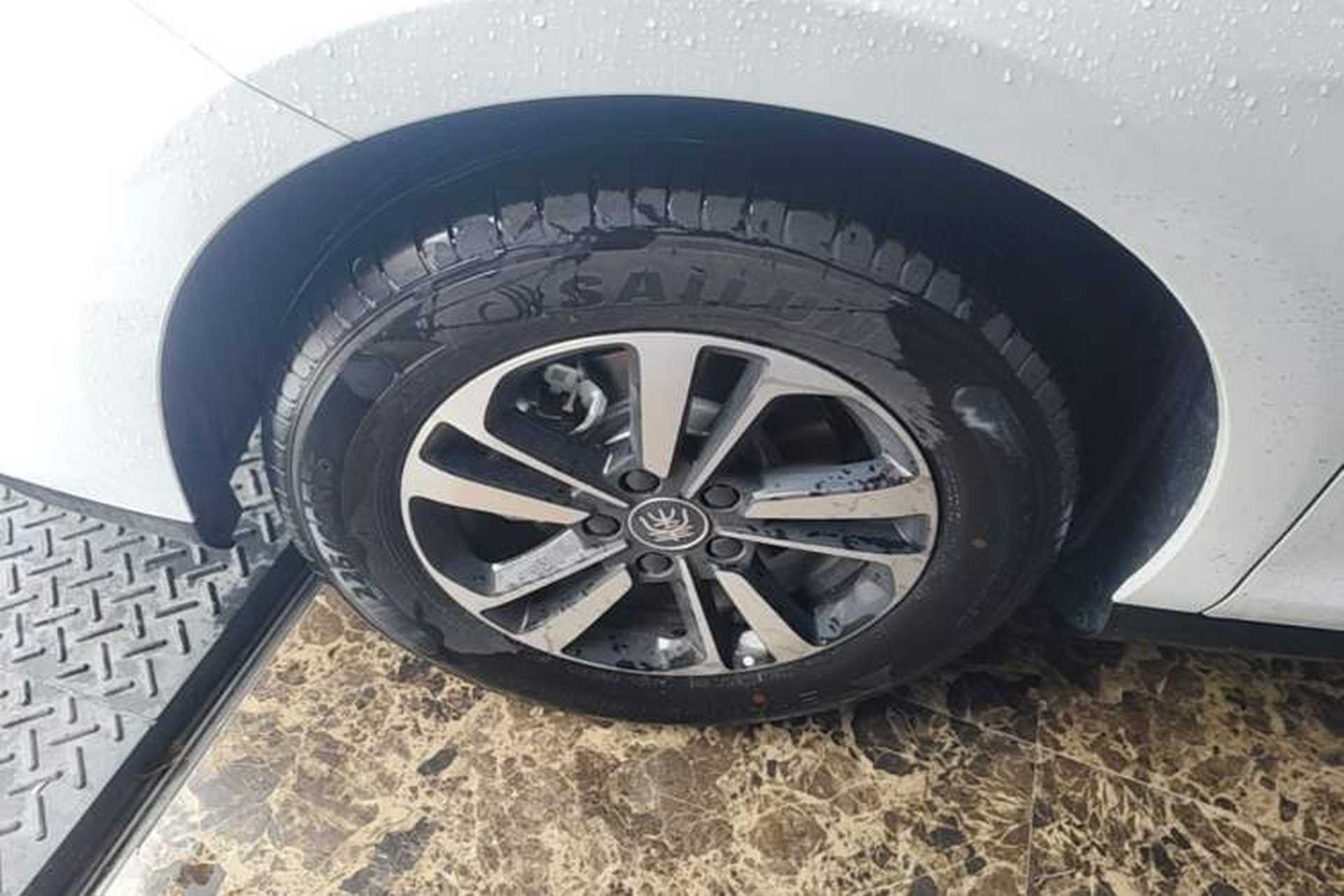 Used BYD Qin PLUS 2026 DM-i 210KM Progressive Model Left Front Wheel Hub