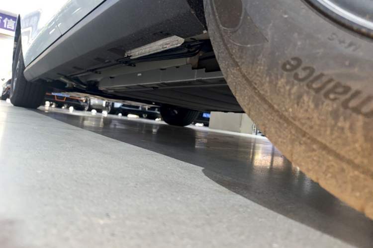 Used BYD Qin PLUS 2026 DM-i 128KM Progressive Model Left Side Sill