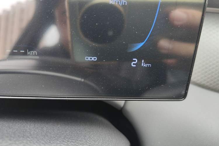 Used BYD Qin PLUS 2026 DM-i 128KM Progressive Model Odometer Close Up