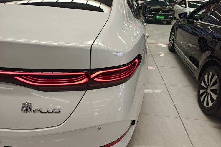 Used BYD Qin PLUS 2026 DM-i 210KM Progressive Model Right Rear Taillight