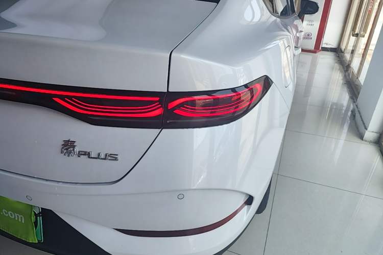 Used BYD Qin PLUS 2026 DM-i 128KM Progressive Model Right Rear Taillight