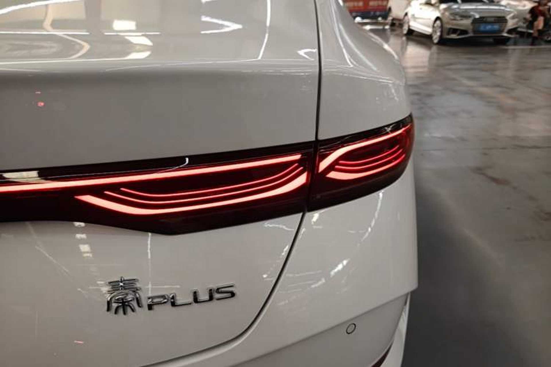 Used BYD Qin PLUS 2026 DM-i 128KM Progressive Model Right Rear Taillight