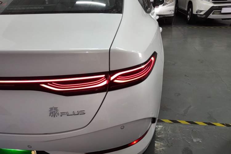 Used BYD Qin PLUS 2026 DM-i 128KM Progressive Model Right Rear Taillight