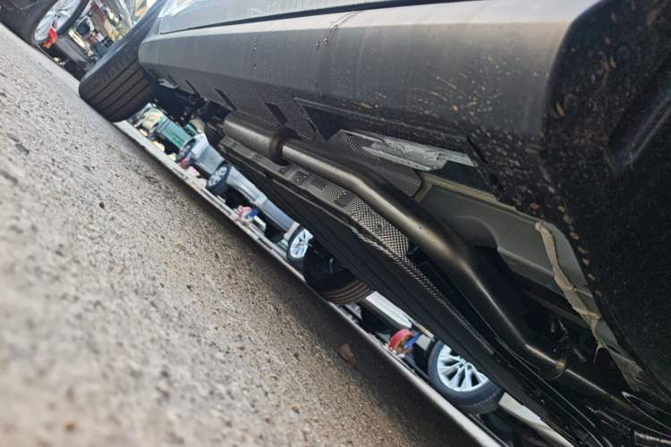 Used BYD Qin PLUS 2026 DM-i 128KM Progressive Model Right Side Sill