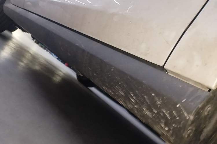 Used BYD Qin PLUS 2026 Model DM-i 210KM Beyond Version Right Side Sill