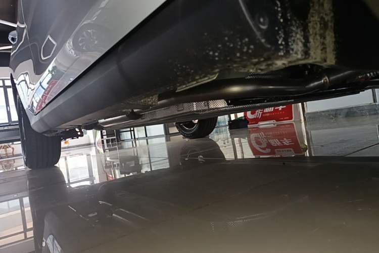 Used BYD Qin PLUS 2026 DM-i 128KM Progressive Model Right Side Sill
