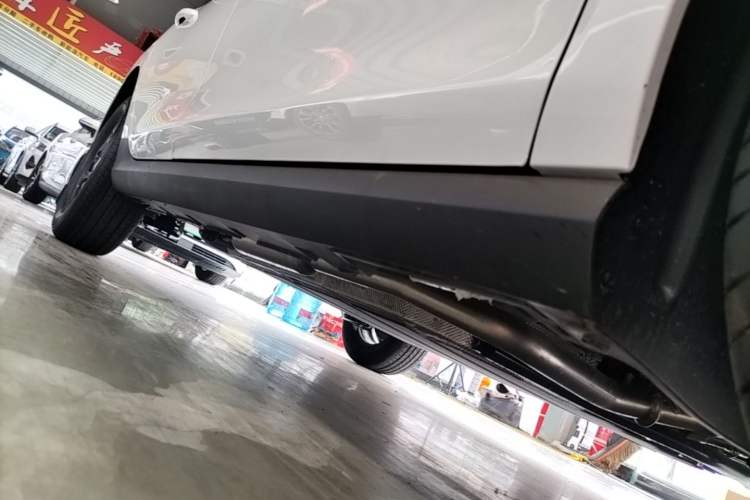 Used BYD Qin PLUS 2026 DM-i 128KM Progressive Model Right Side Sill