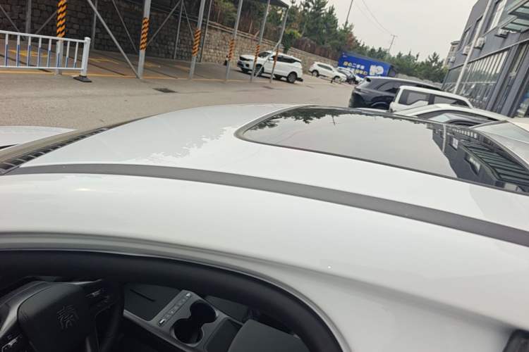 Used BYD Qin PLUS 2026 DM-i 210KM Progressive Model Roof
