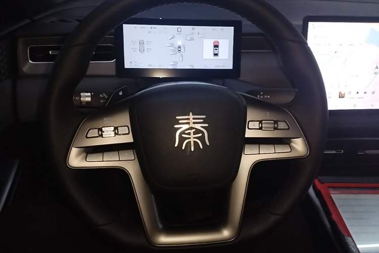 Used BYD Qin PLUS 2026 Model DM-i 210KM Beyond Version Steering Wheel