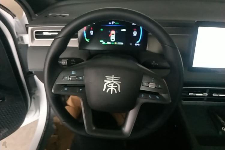 Used BYD Qin PLUS 2026 DM-i 210KM Progressive Model Steering Wheel