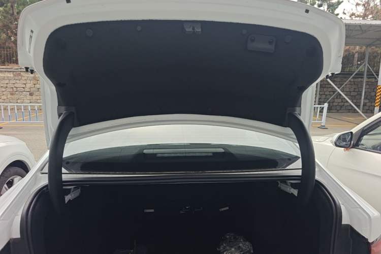 Used BYD Qin PLUS 2026 DM-i 210KM Progressive Model Trunk