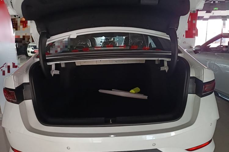 Used BYD Qin PLUS 2026 DM-i 128KM Progressive Model Trunk