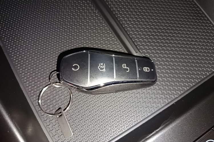 Used BYD Qin PLUS 2026 DM-i 128KM Progressive Model Vehicle Key