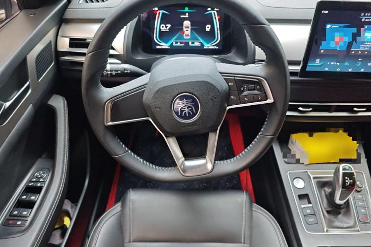 Used BYD Qin Pro 2020 Beyond Edition 1.5TI Automatic Prestige Version Steering Wheel