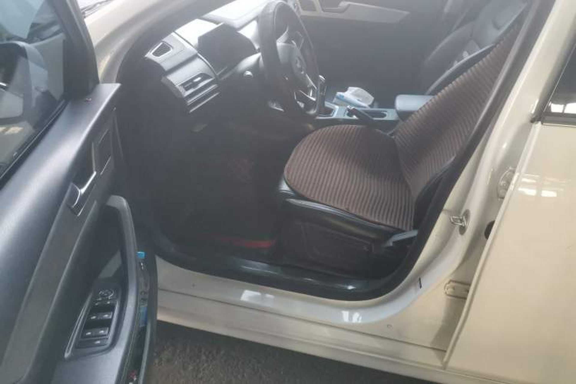 Used BYD Qin Pro 2020 Beyond Edition 1.5TI Manual Luxury Version Driver Seat